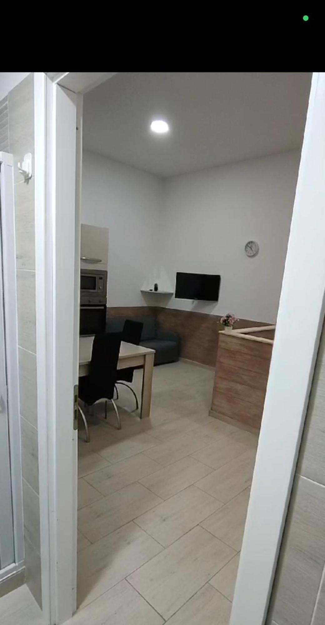 Al Civico 13 Apartment Foggia Ngoại thất bức ảnh