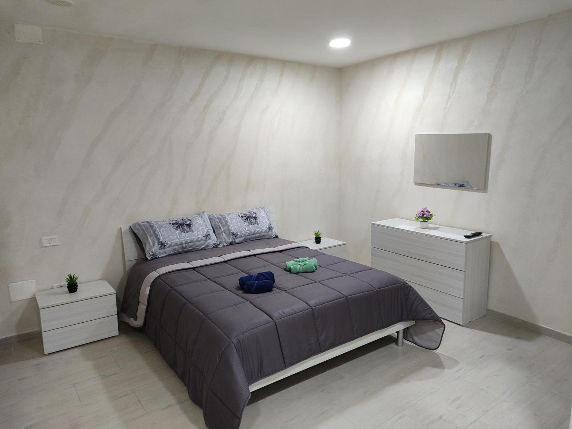 Al Civico 13 Apartment Foggia Ngoại thất bức ảnh