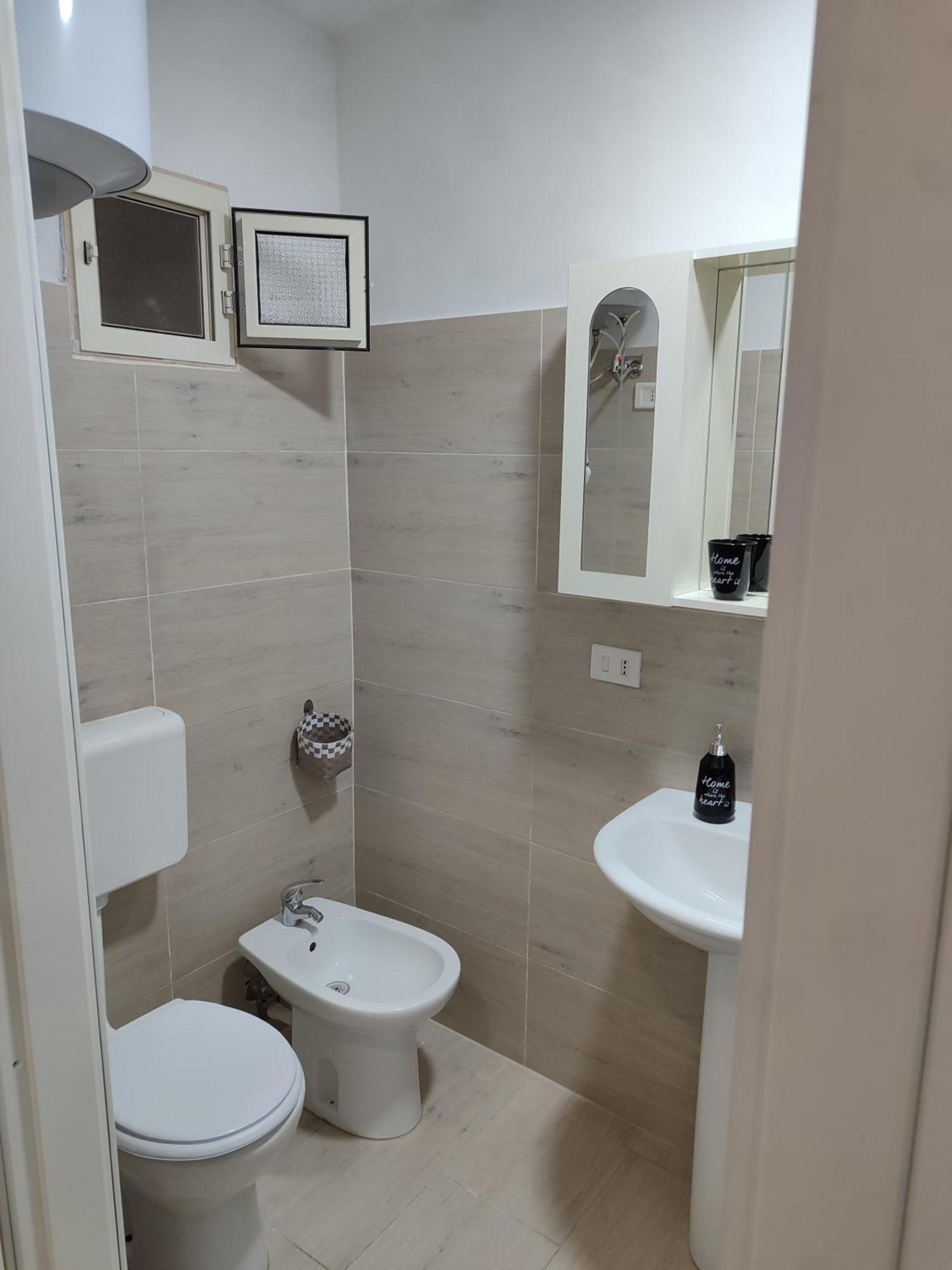 Al Civico 13 Apartment Foggia Ngoại thất bức ảnh