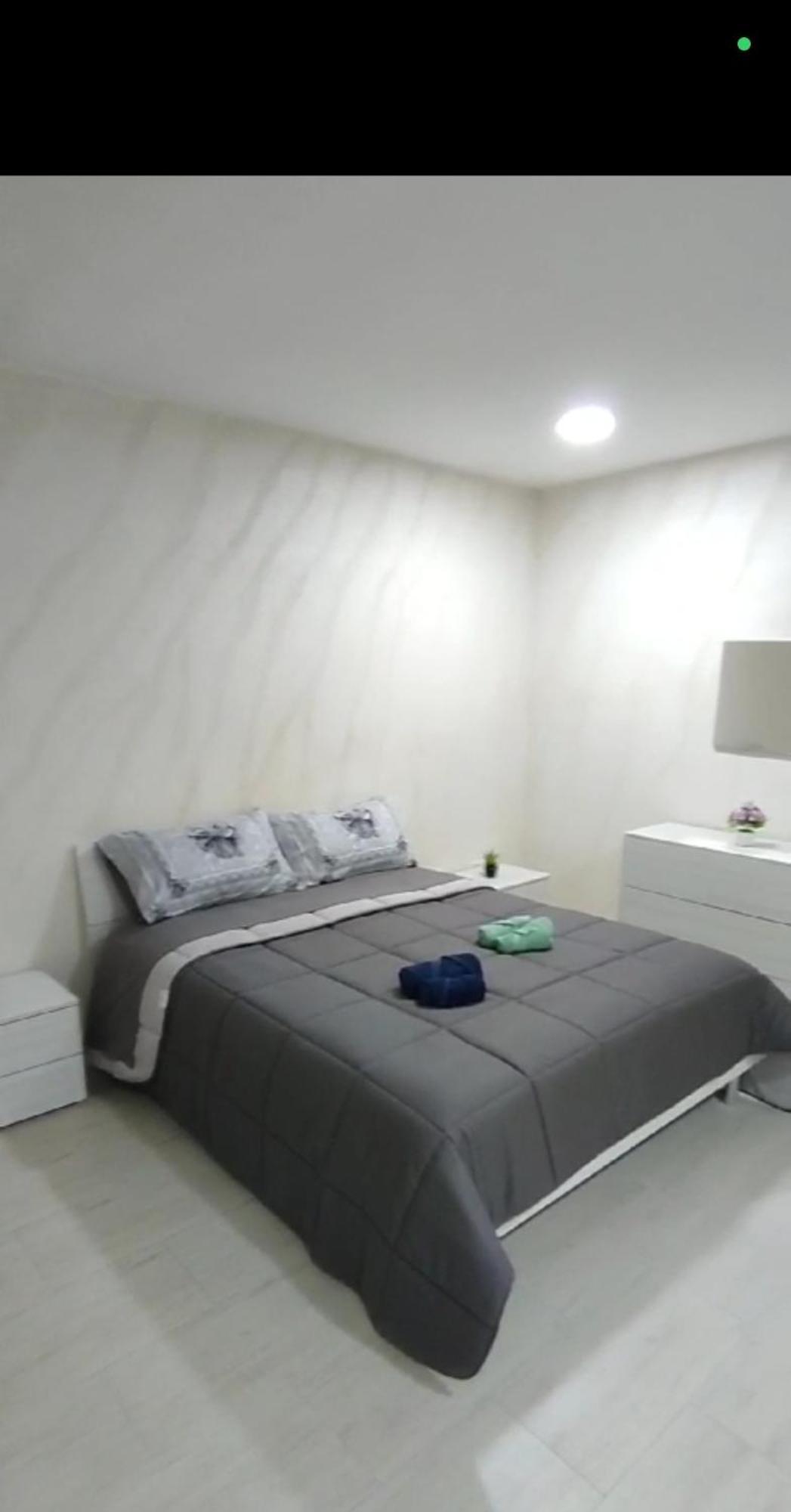 Al Civico 13 Apartment Foggia Phòng bức ảnh
